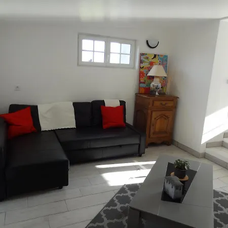 De L Alouette Holiday home *